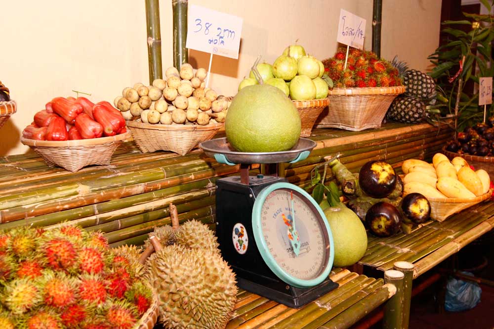 ททท. จัดกิจกรรมกระตุ้นท่องเที่ยวและสนับสนุนการจำหน่ายผลไม้ตามฤดูกาลในโครงการ “อร่อยทุกไร่ ชิมไปทุกสวน” ประจำปี 2555